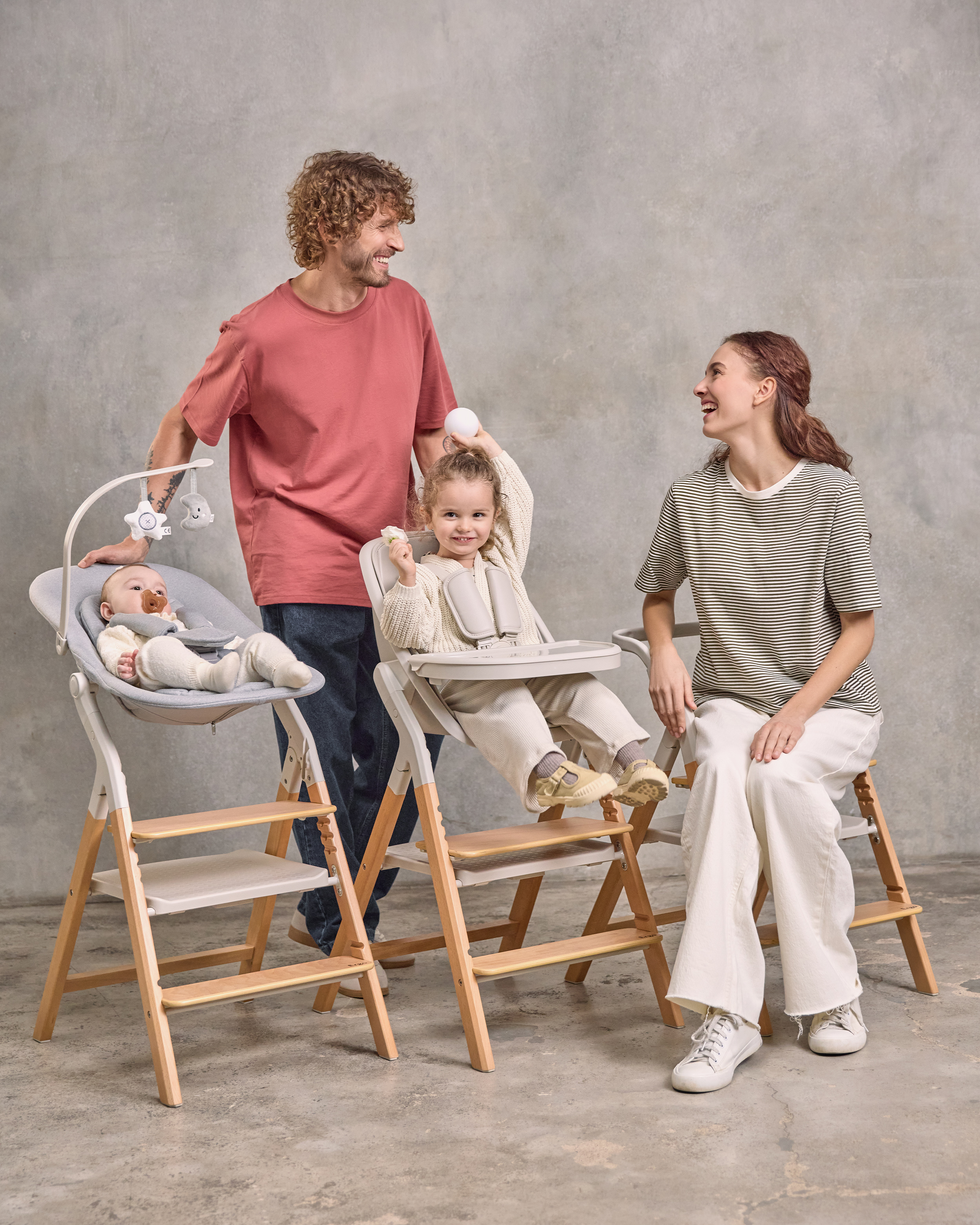 Sdraietta, seggiolone per la pappa, sedia aggiuntiva e torre didattica Ergo